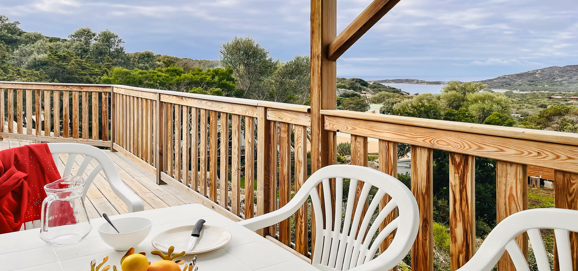 Camping kevano bungalow 3 chambres vue mer terrasse
